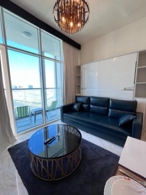 Beautiful Studio in Bayz Towers by Danube, Business Bay